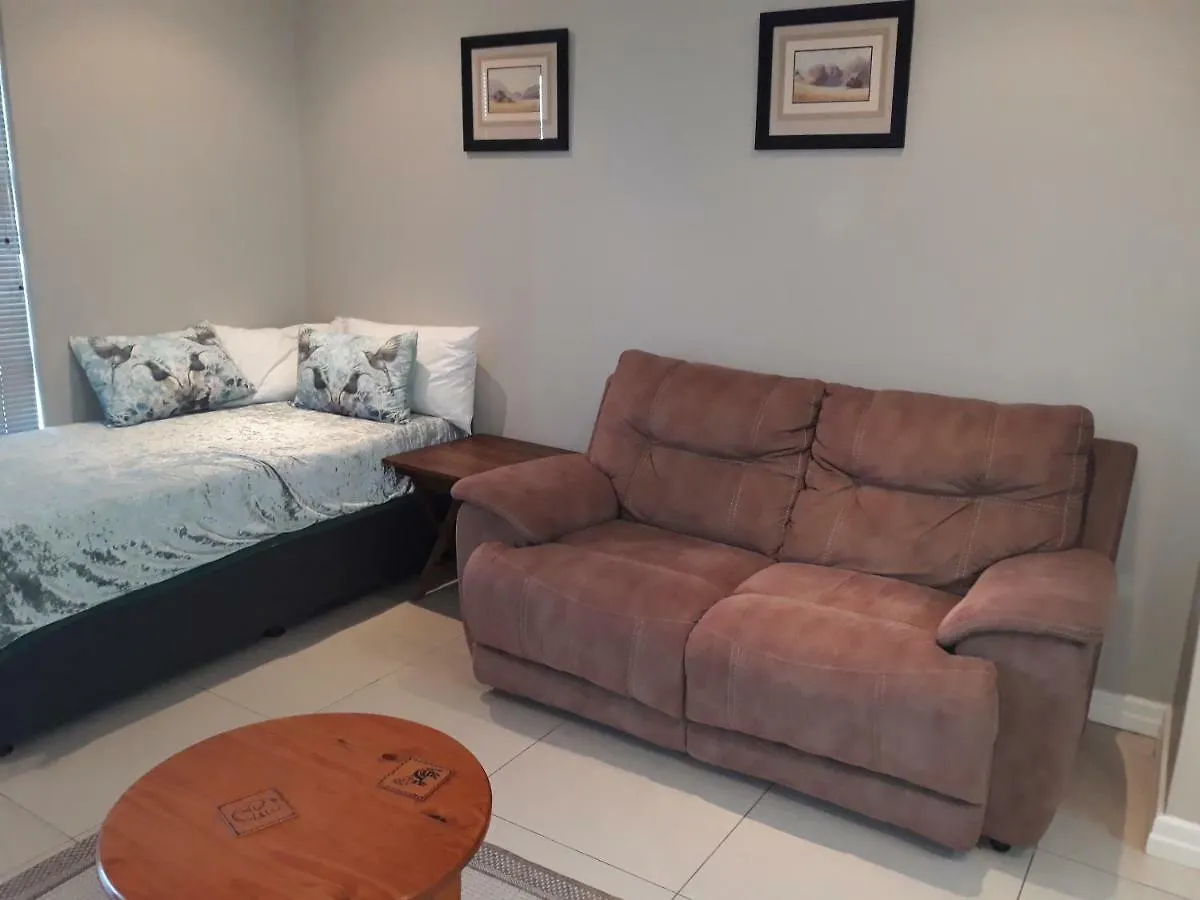 Field'S Rest: The Apartment Port Elizabeth