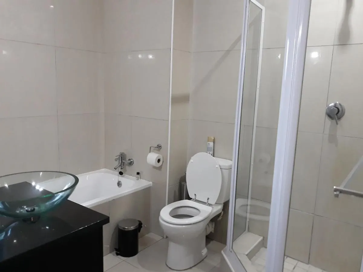 Field'S Rest: The Apartment Port Elizabeth